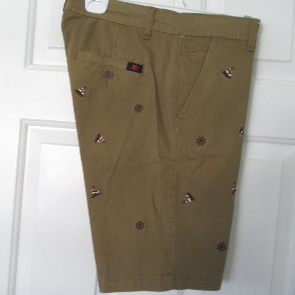 Aeropostale Womens Tan Cotton Stretch Bermuda Short Pant - Size 30W-32W*